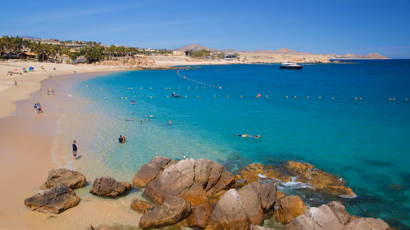 Chileno Beach near Zoëtry Casa del Mar Los Cabos with clear waters ideal for swimming and snorkeling
